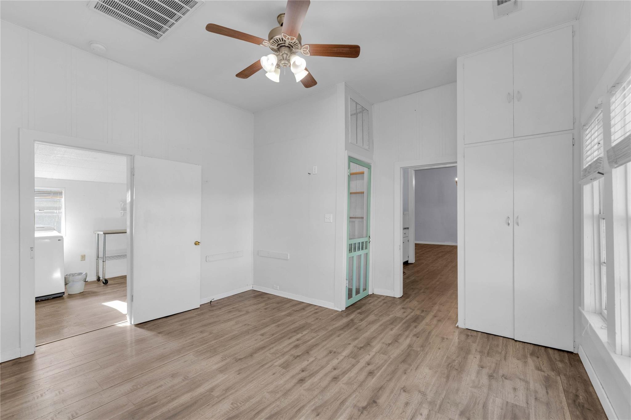 611 South Franklin St, La Grange, TX 78945