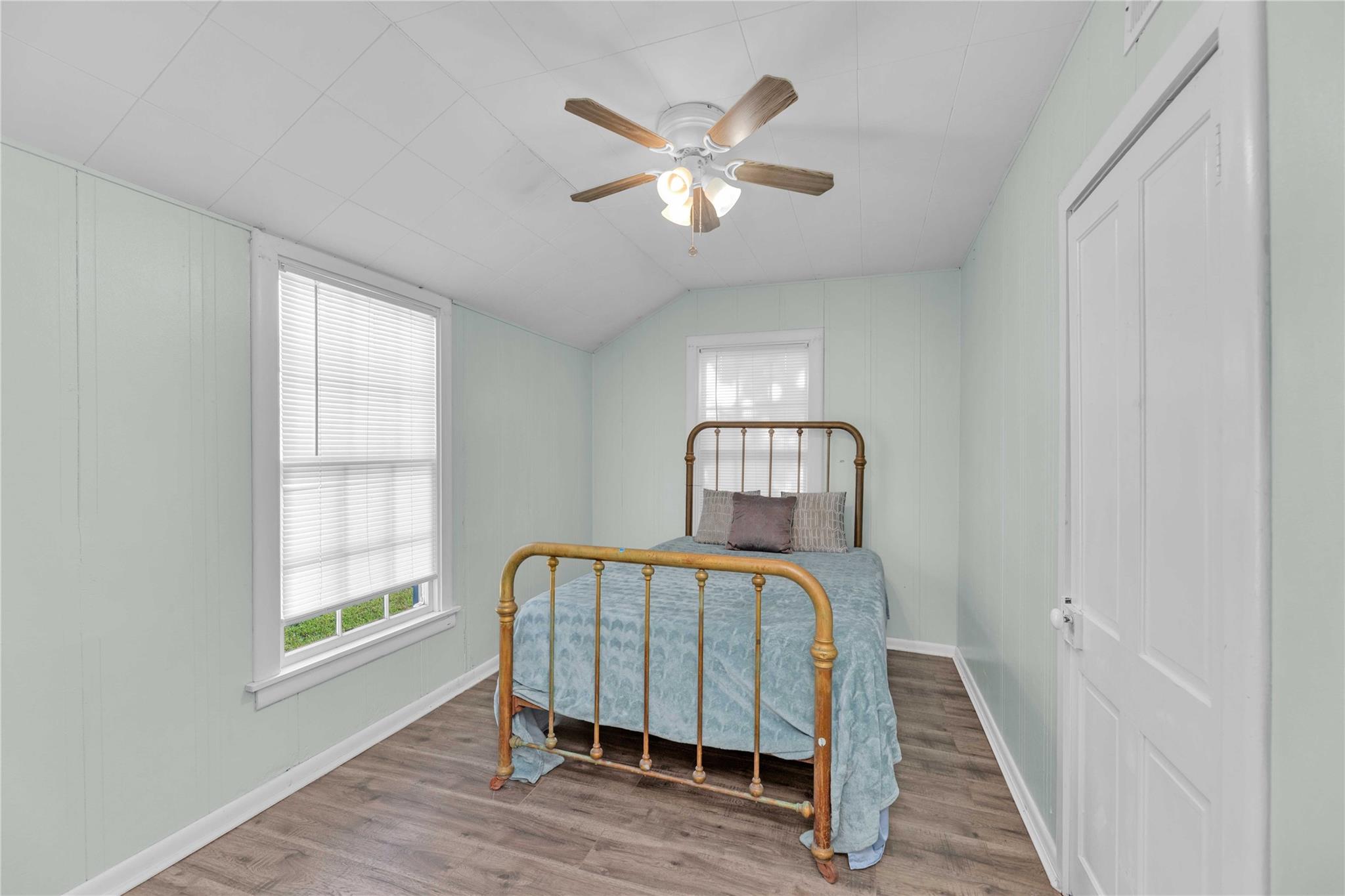 611 South Franklin St, La Grange, TX 78945