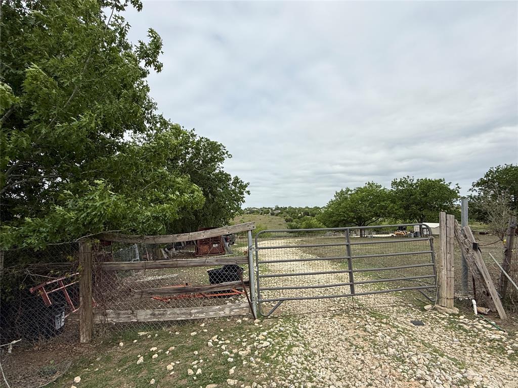 1796 County Road 139 Rd, Hutto, TX 78634