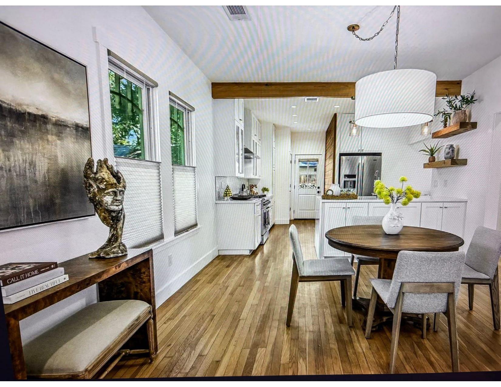 106 E 35th St, Austin, TX 78705