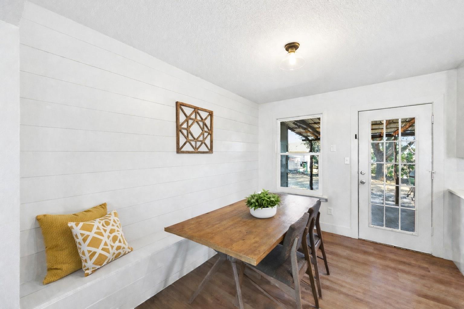 12208 Mustang Dr, Buda, TX 78610