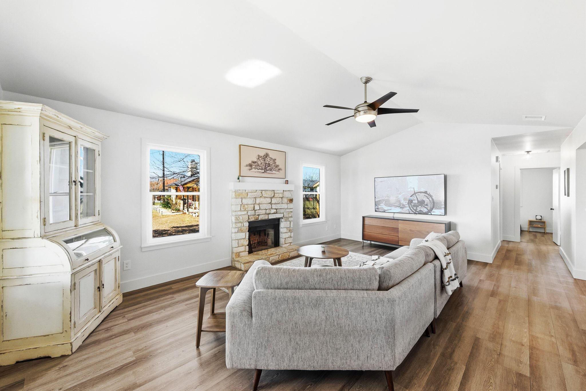 12208 Mustang Dr, Buda, TX 78610