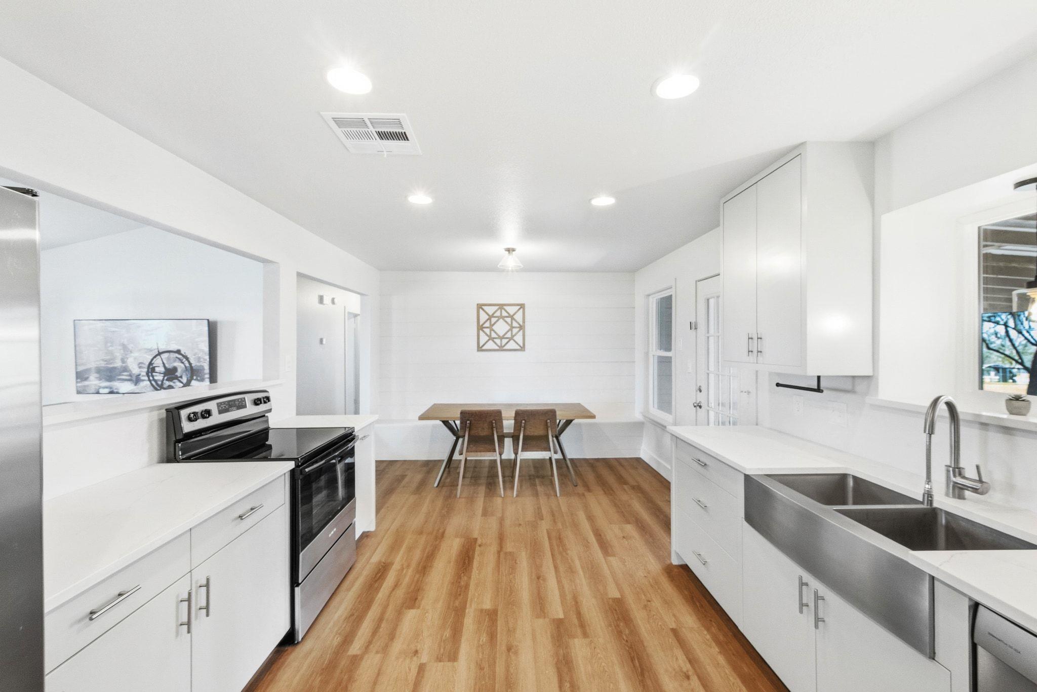 12208 Mustang Dr, Buda, TX 78610