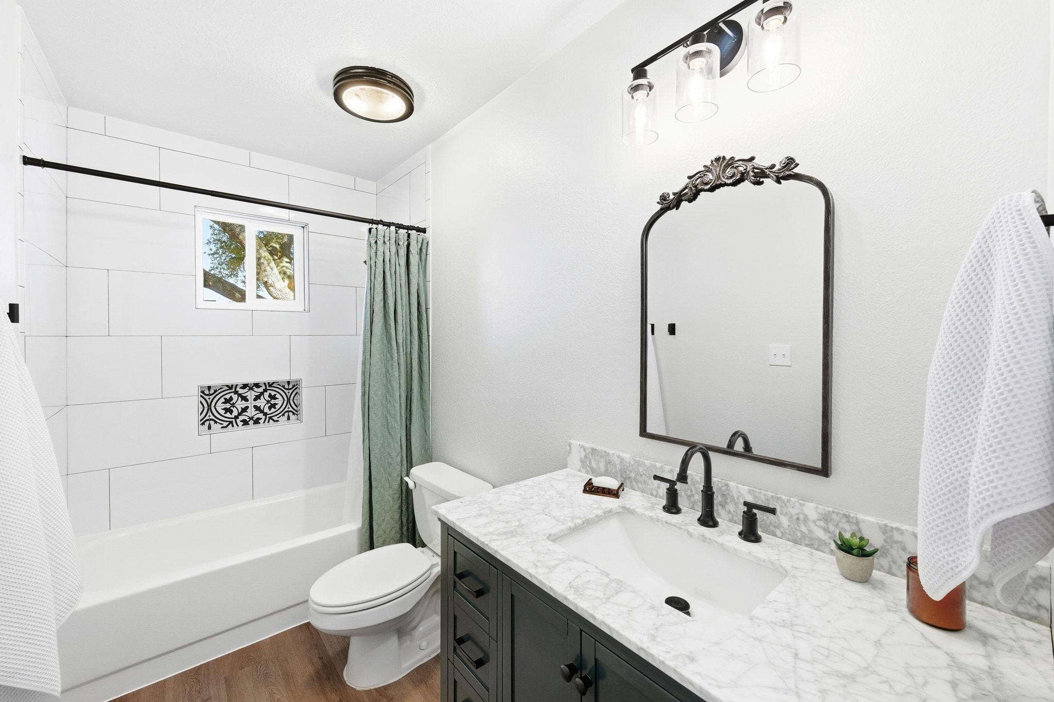 12208 Mustang Dr, Buda, TX 78610