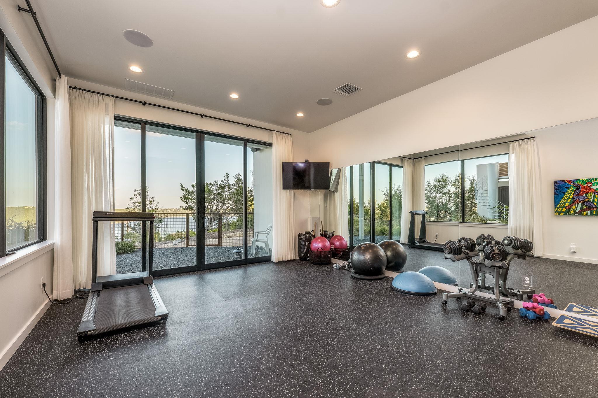 5004 McIntyre Cir, Austin, TX 78734