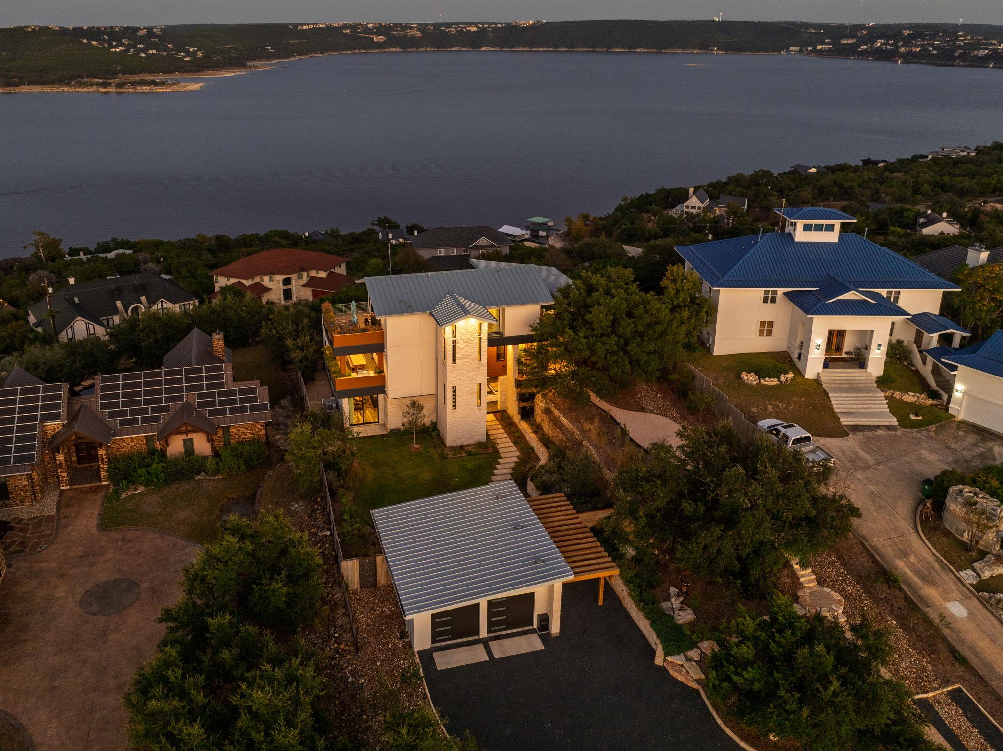 5004 McIntyre Cir, Austin, TX 78734