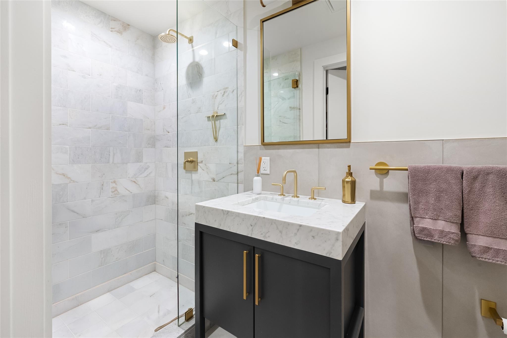 70 Rainey St # 2106, Austin, TX 78701