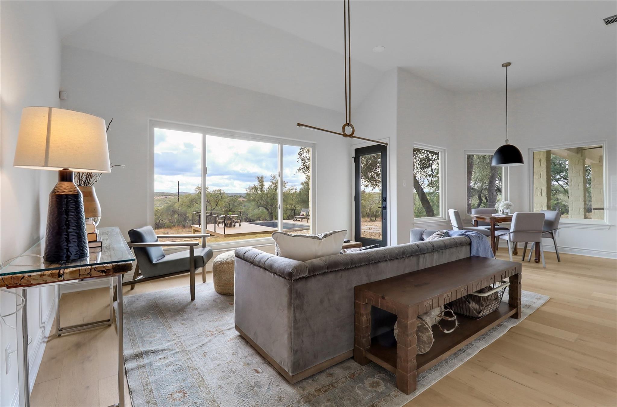 1100 Norwood Rd, Dripping Springs, TX 78620