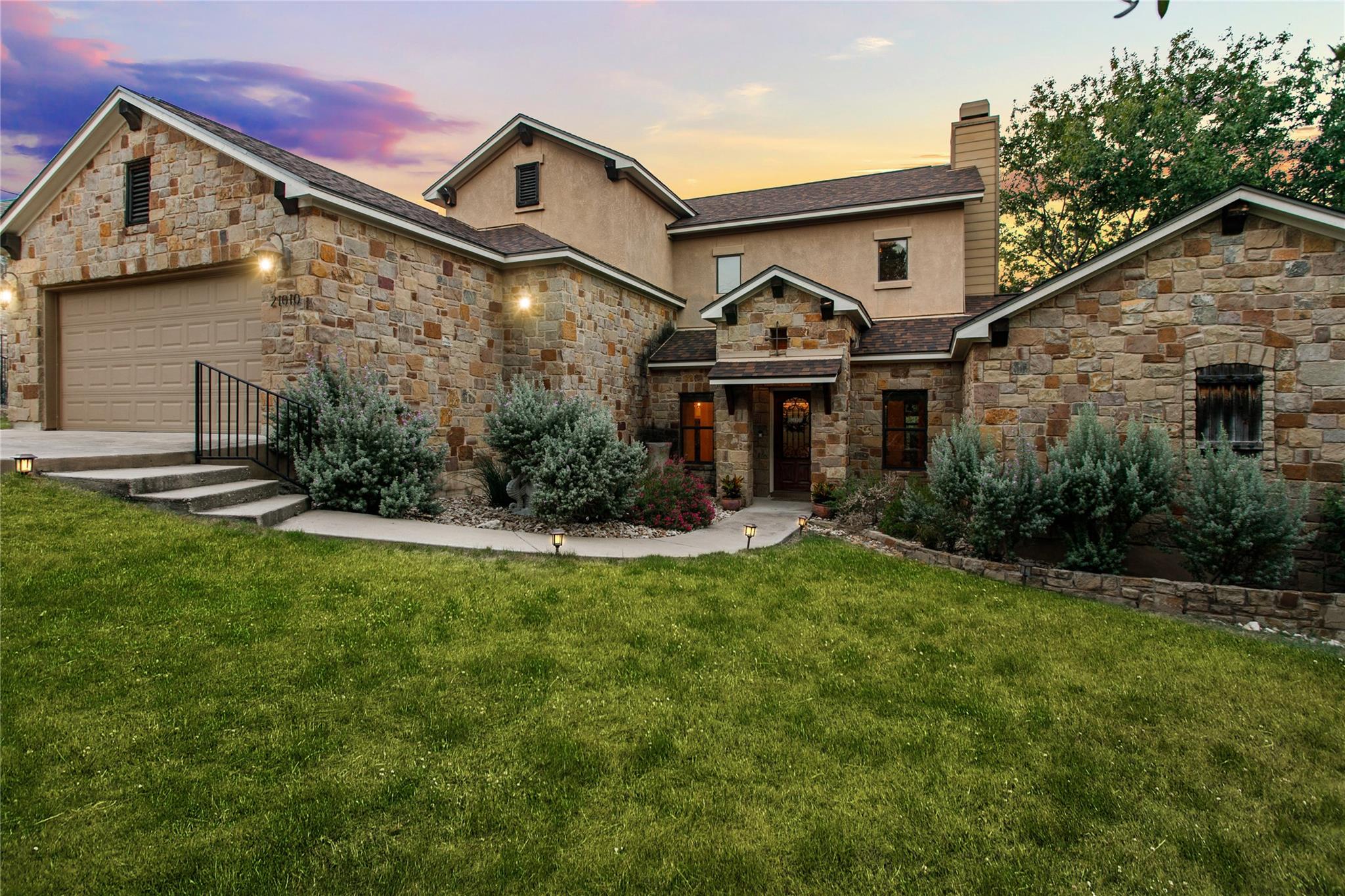 21010 N Ridge St, Lago Vista, TX 78645