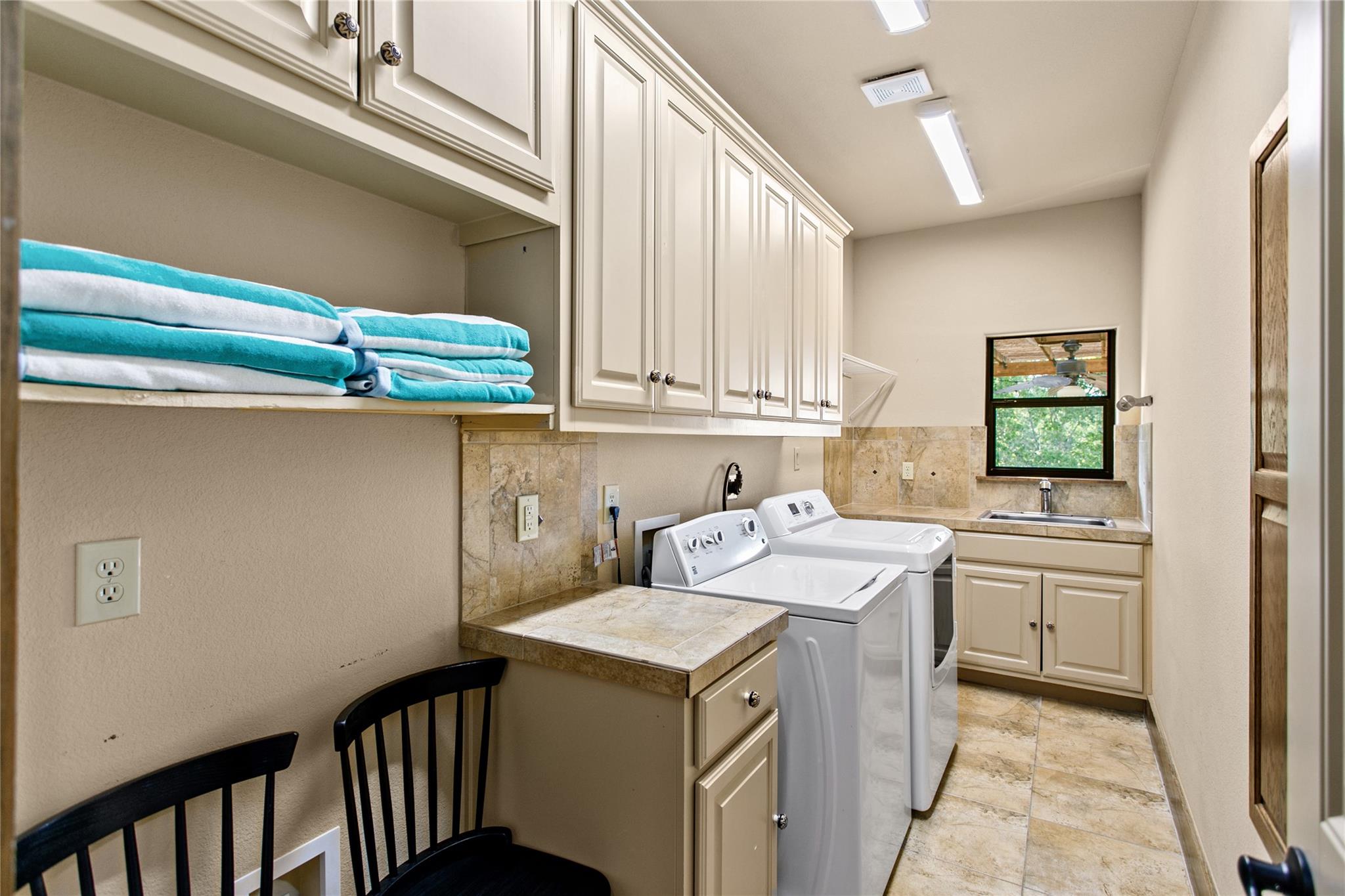 21010 N Ridge St, Lago Vista, TX 78645