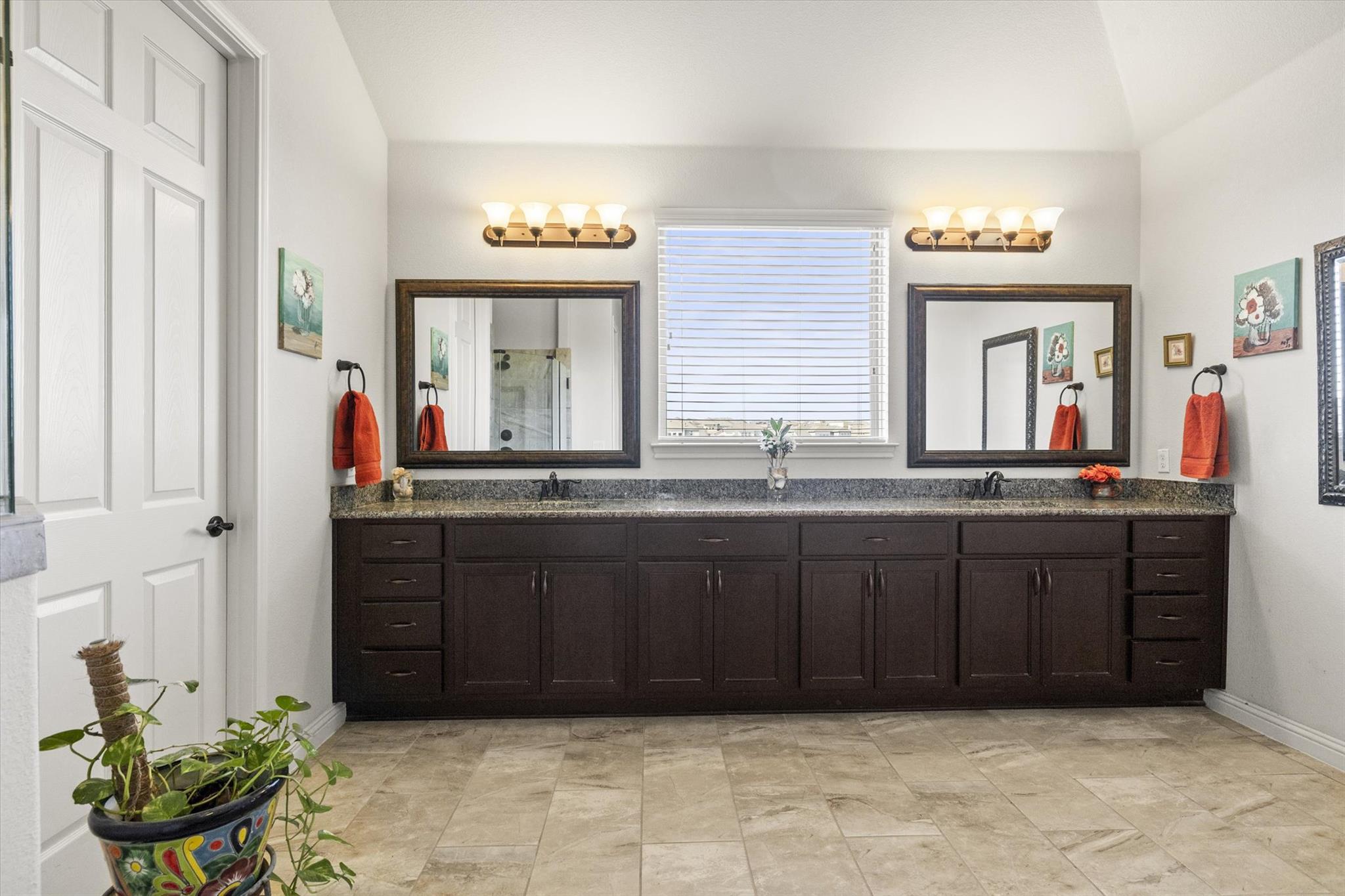 416 Maialina Cv, Lakeway, TX 78738