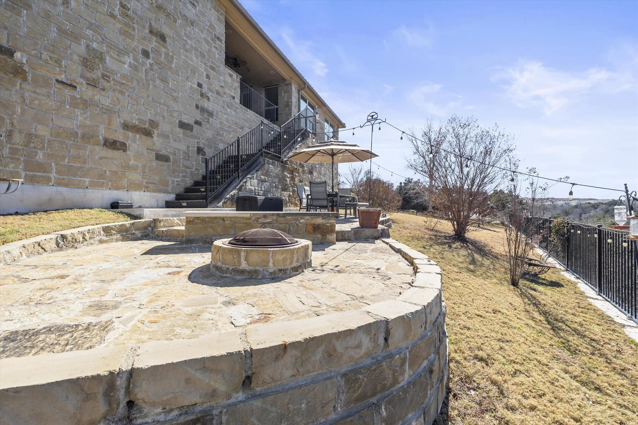 416 Maialina Cv, Lakeway, TX 78738