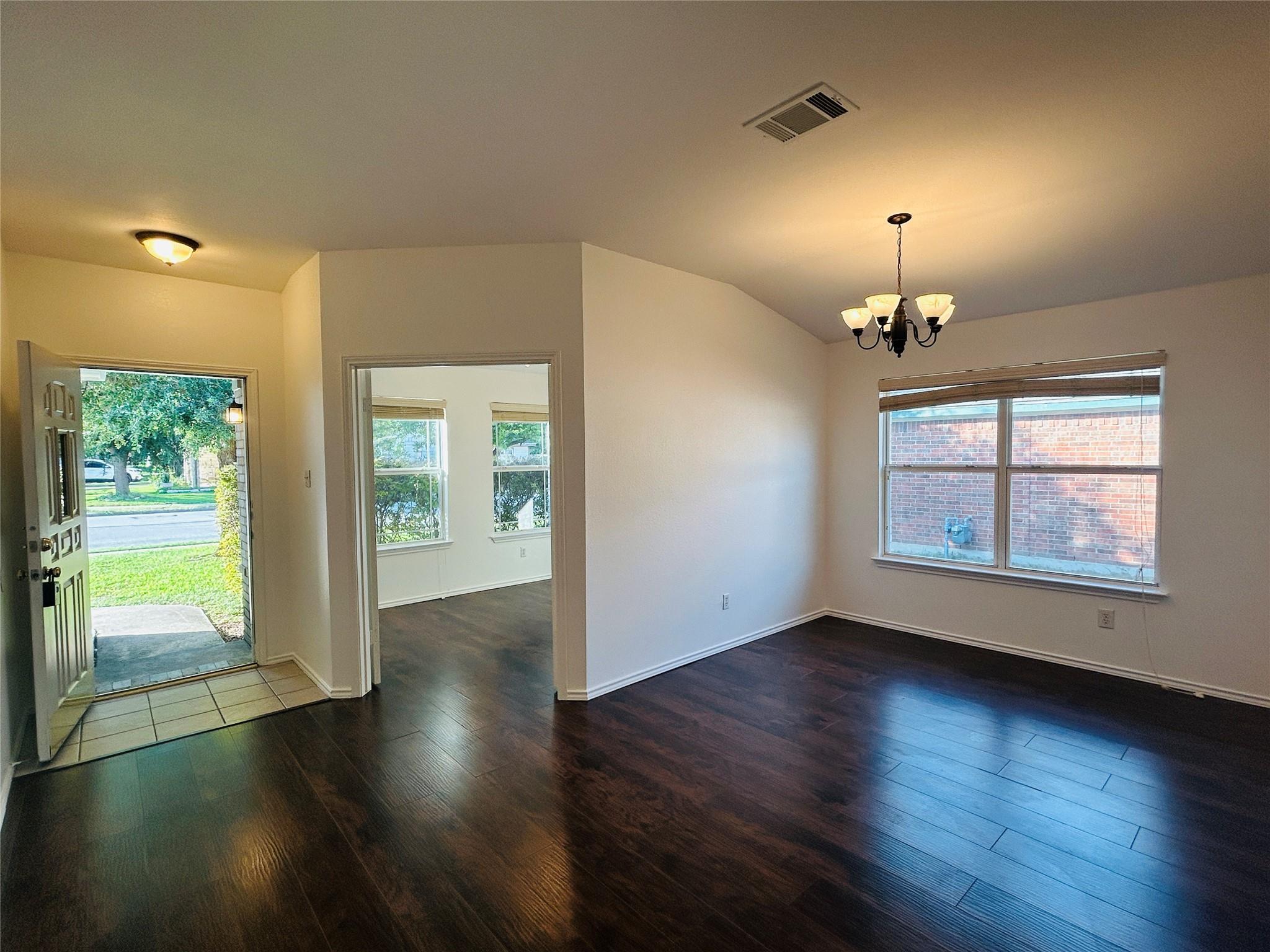 600 McCarthur Dr, Leander, TX 78641