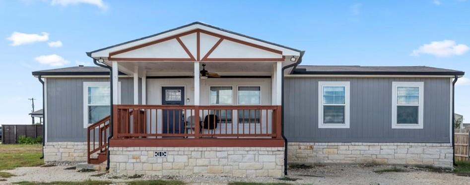 104 Pineapple Sage Cv, Dale, TX 78616