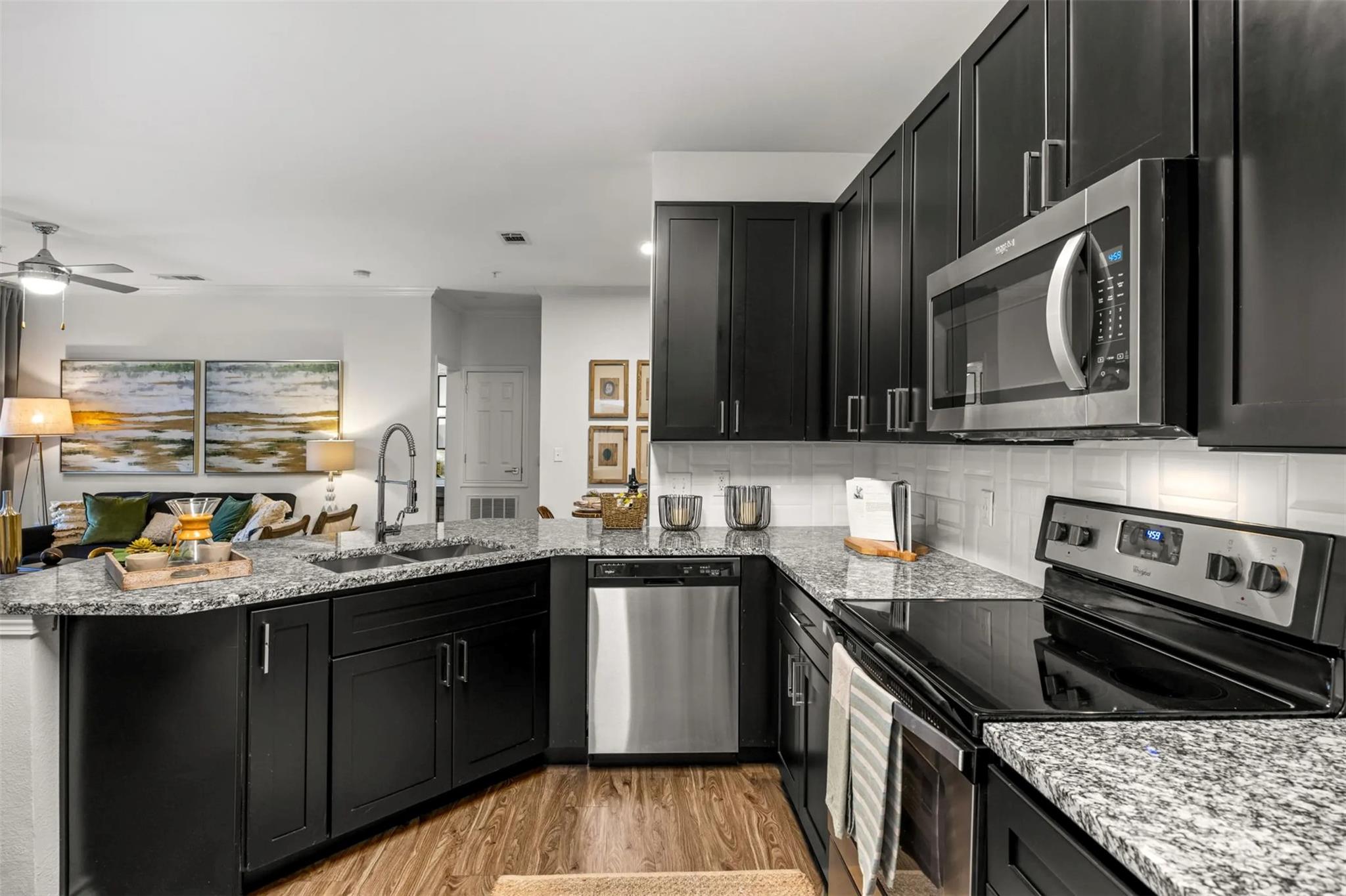 420 W Slaughter Ln # 09-0934, Austin, TX 78748