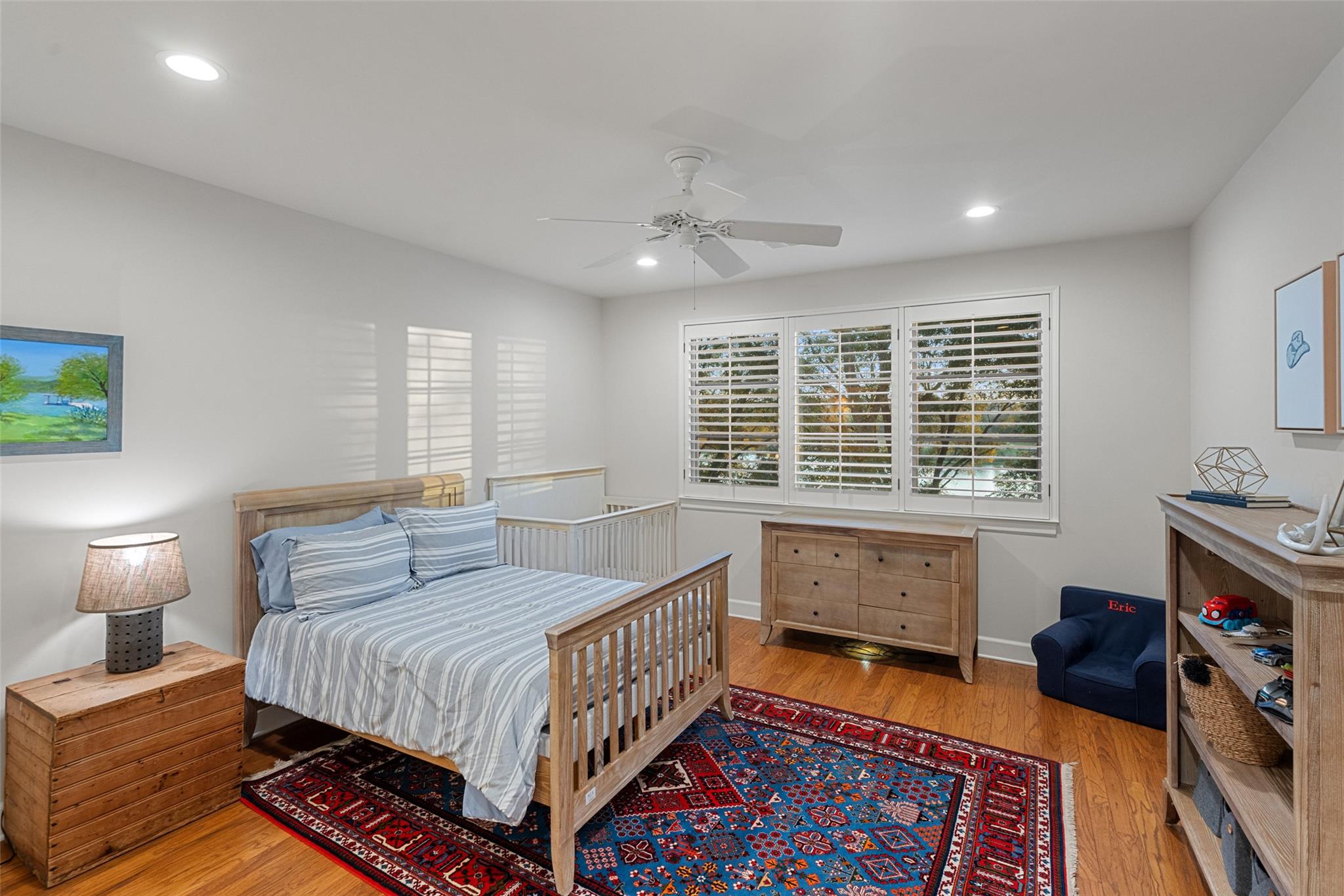 327 Meadowlakes Dr, Meadowlakes, TX 78654