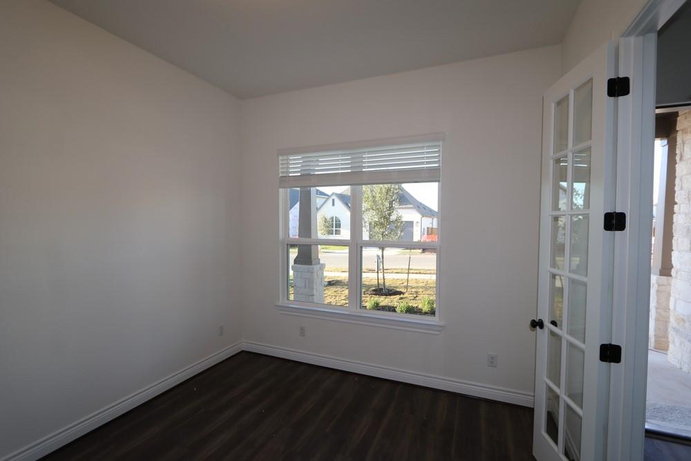 109 White Magnolia Cv, Georgetown, TX 78628