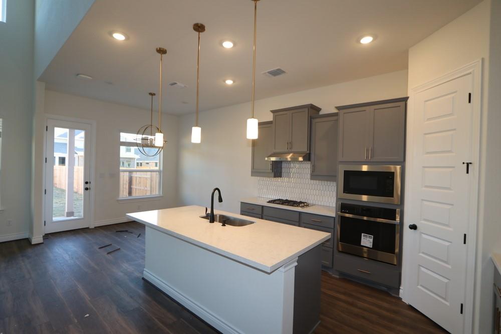 109 White Magnolia Cv, Georgetown, TX 78628