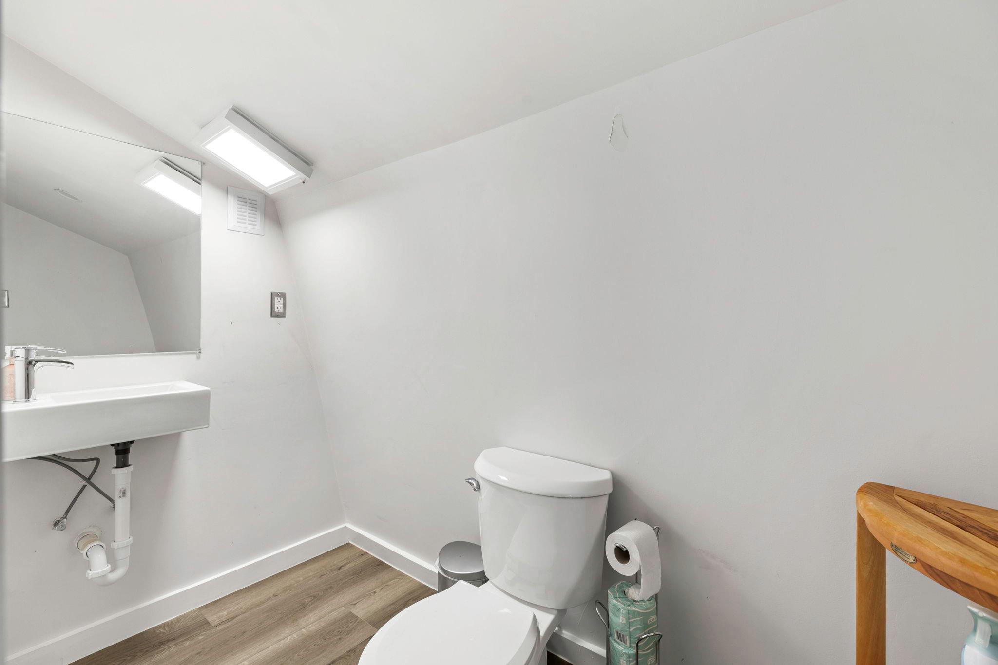 1501 Boggy Creek Rd, Lockhart, TX 78644