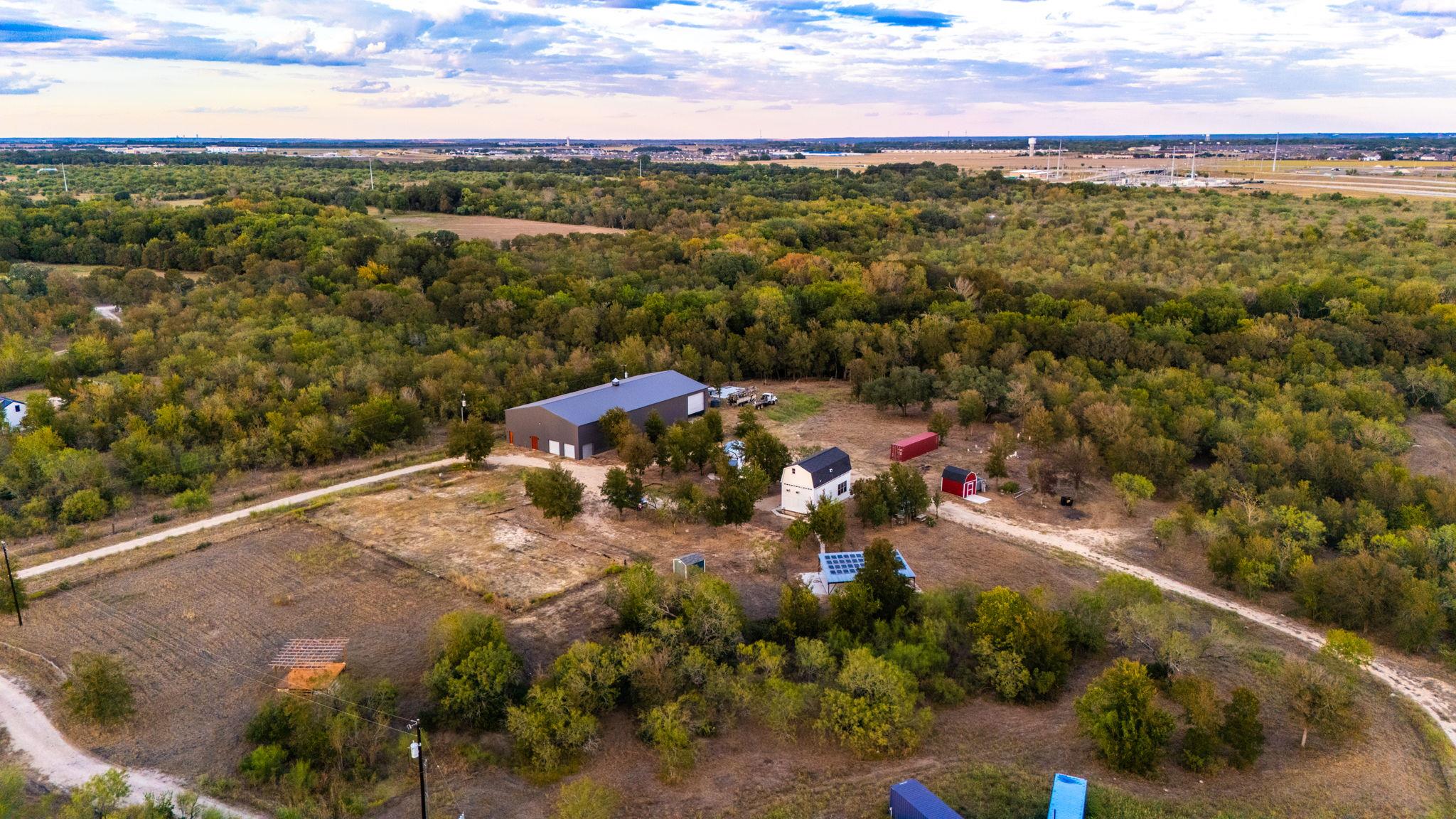 1501 Boggy Creek Rd, Lockhart, TX 78644