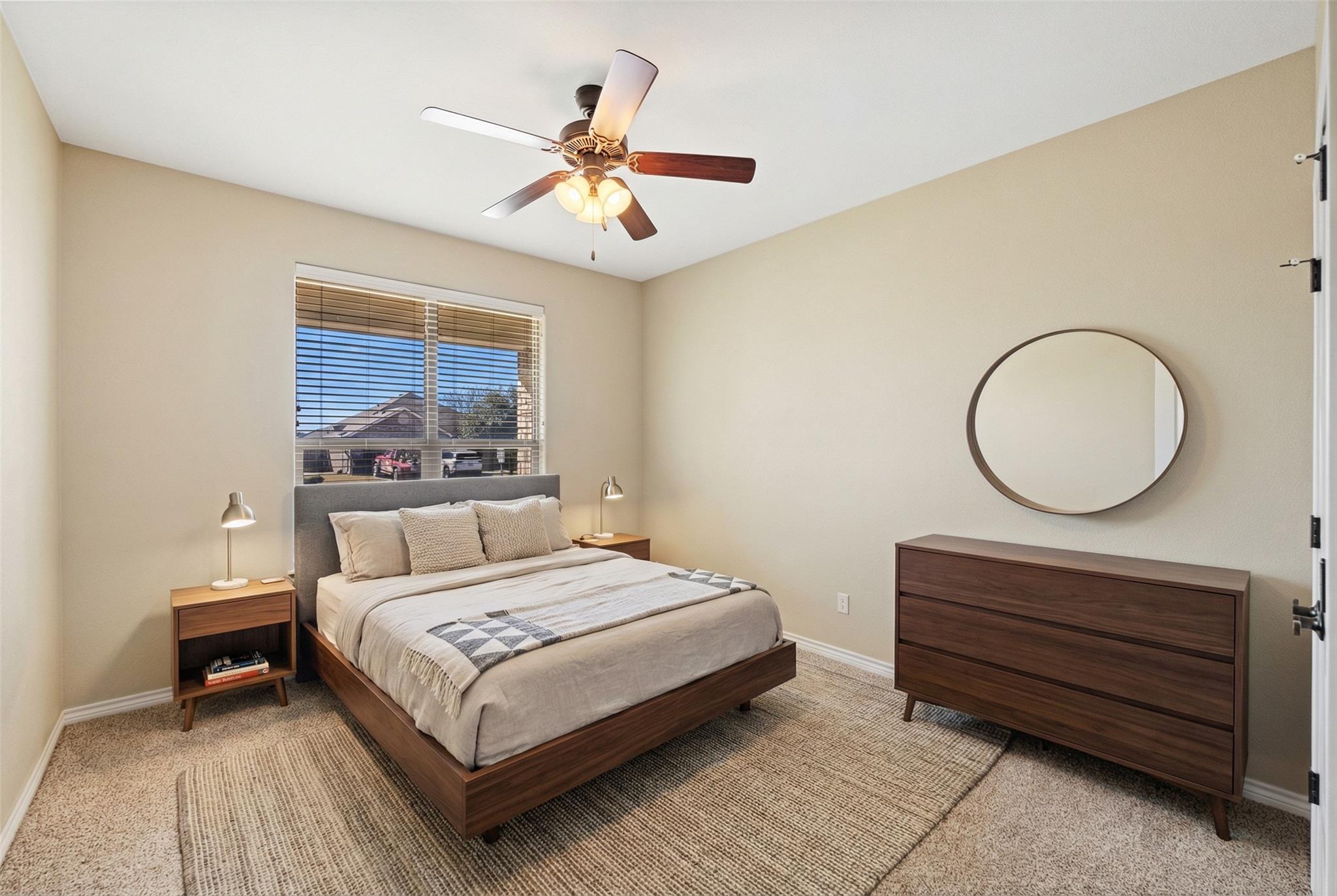 304 Jake Dr, Jarrell, TX 76537