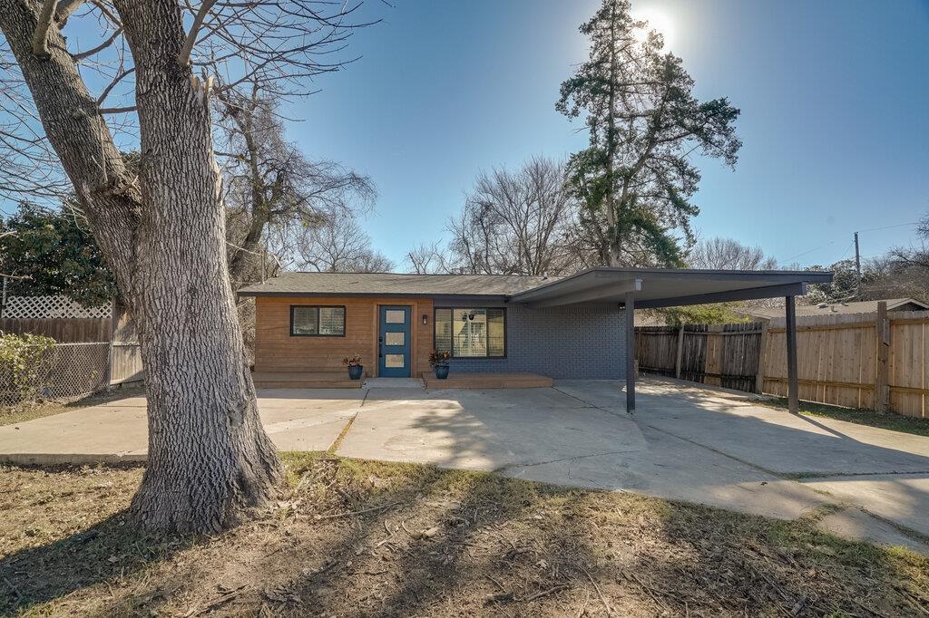 1043 Springdale Rd, Austin, TX 78721