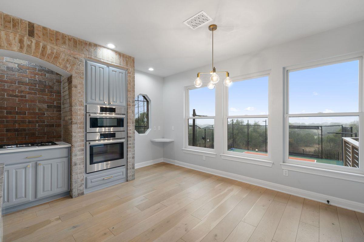 2137 Rivina Dr, Austin, TX 78733