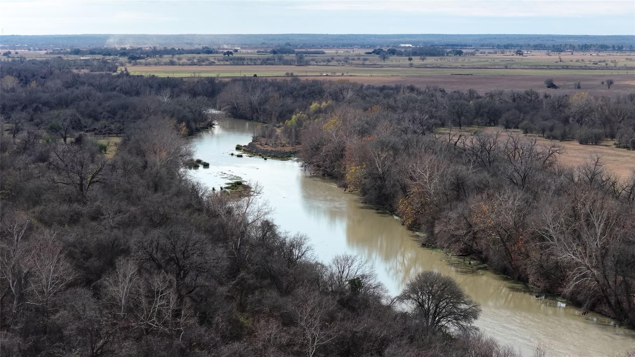 256 Greasy Bend Rd, Smithville, TX 78957