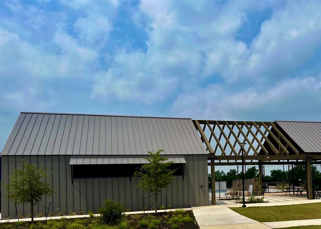 17719 DOCKERY Dr, Elgin, TX 78621