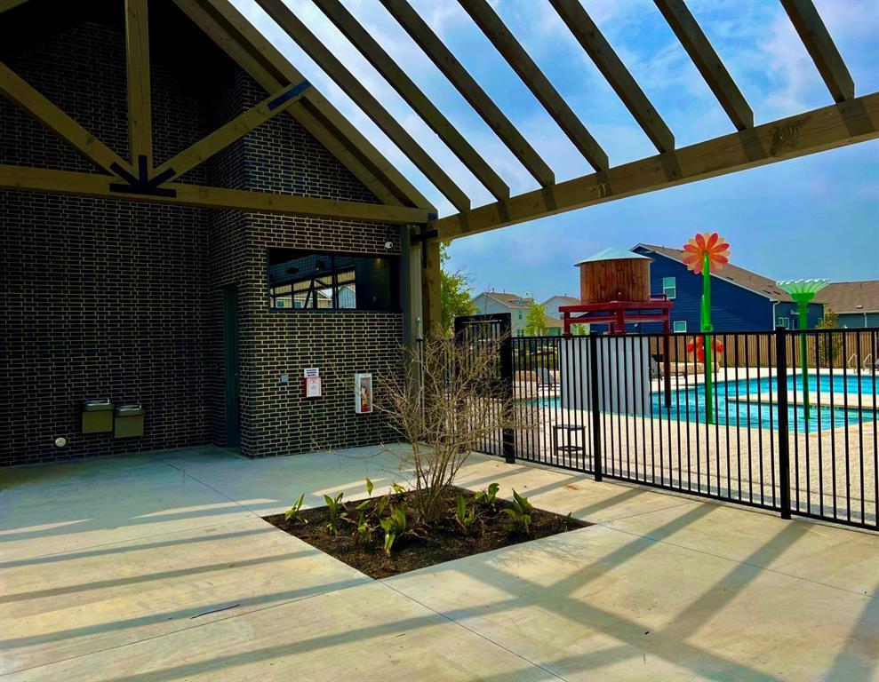 17719 DOCKERY Dr, Elgin, TX 78621