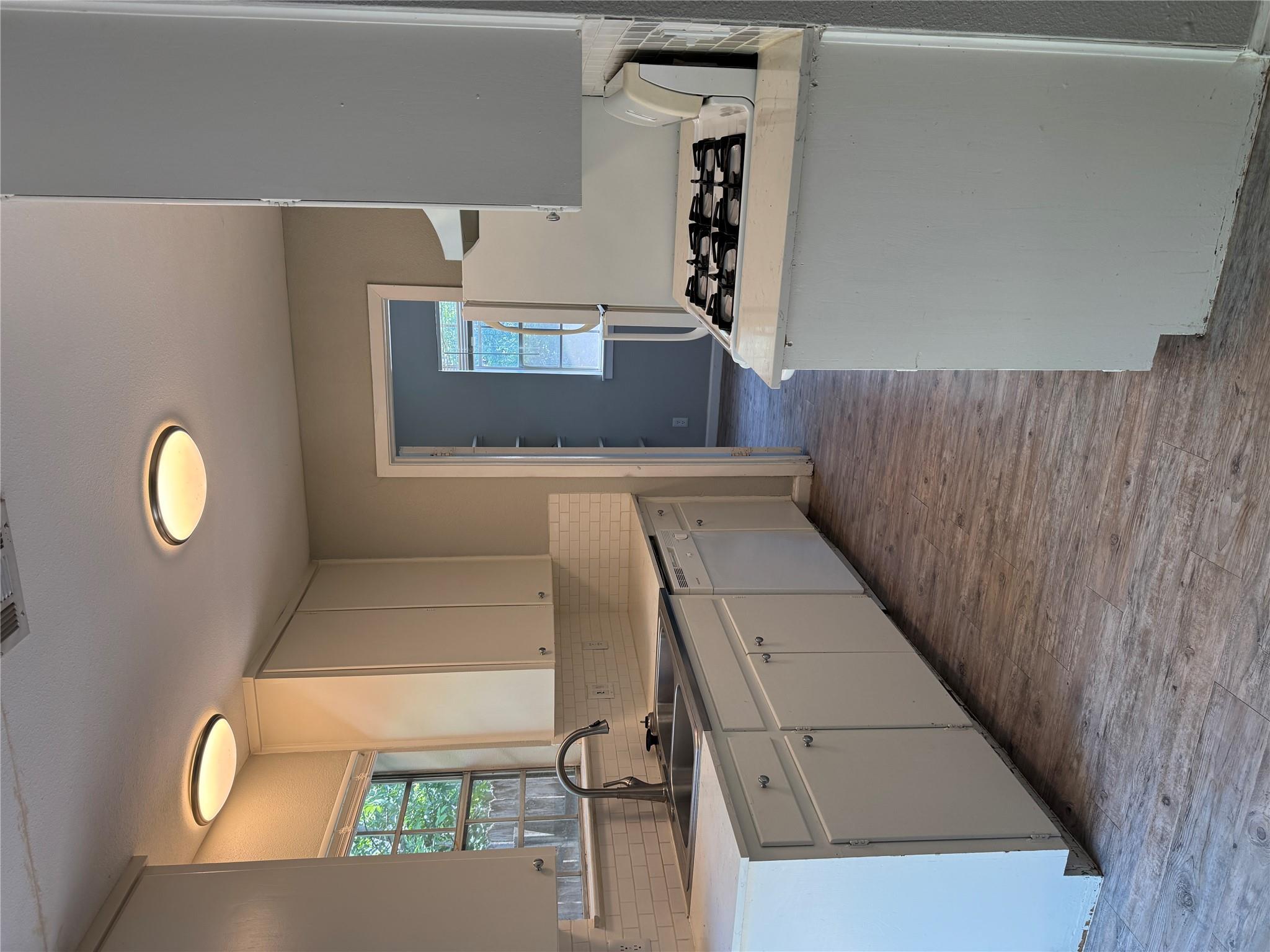 1910 Westridge Dr # A, Austin, TX 78704