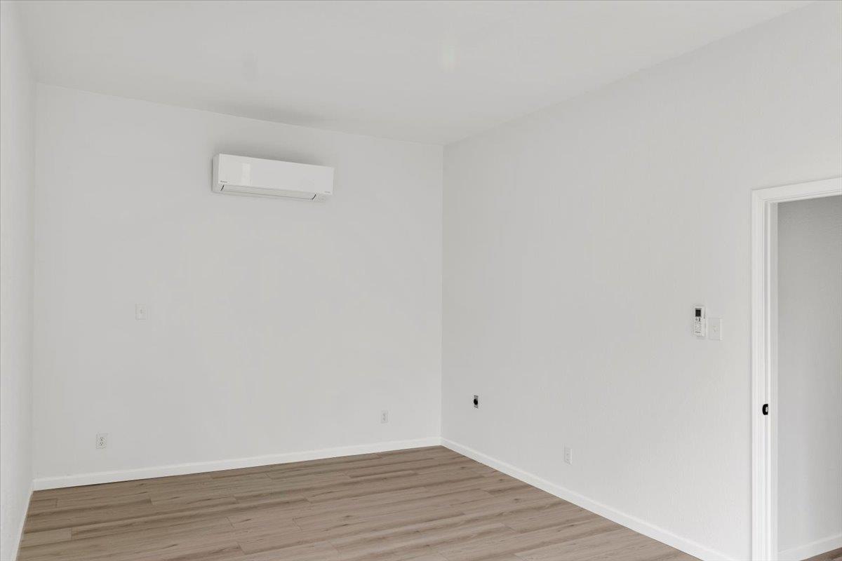 13816 Lake View Dr, Austin, TX 78732