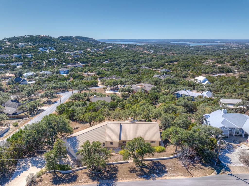 1221 Sundown Trl, Fischer, TX 78623