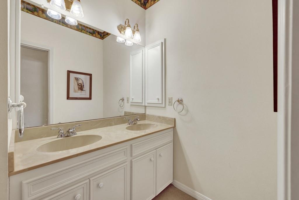 1221 Sundown Trl, Fischer, TX 78623