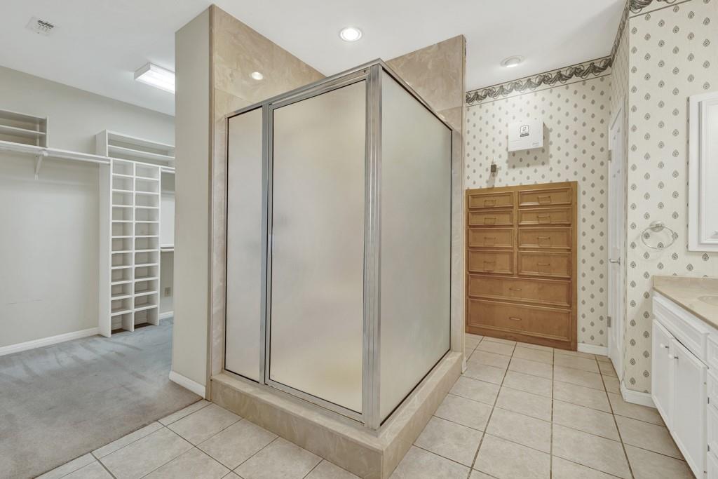 1221 Sundown Trl, Fischer, TX 78623