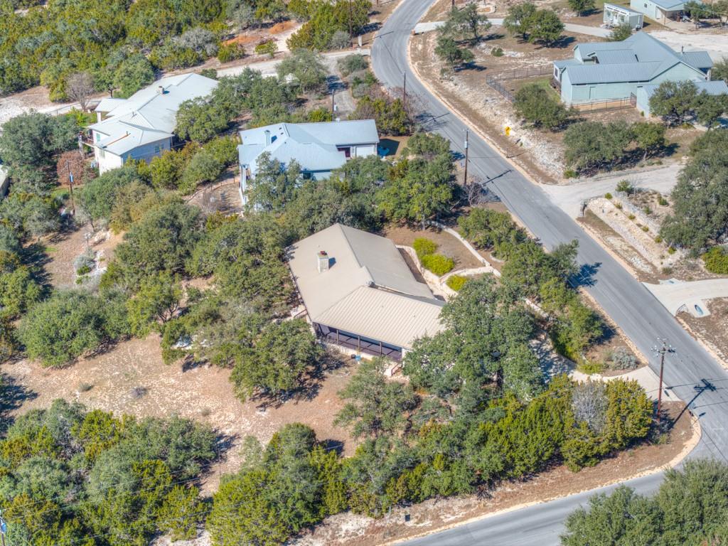 1221 Sundown Trl, Fischer, TX 78623