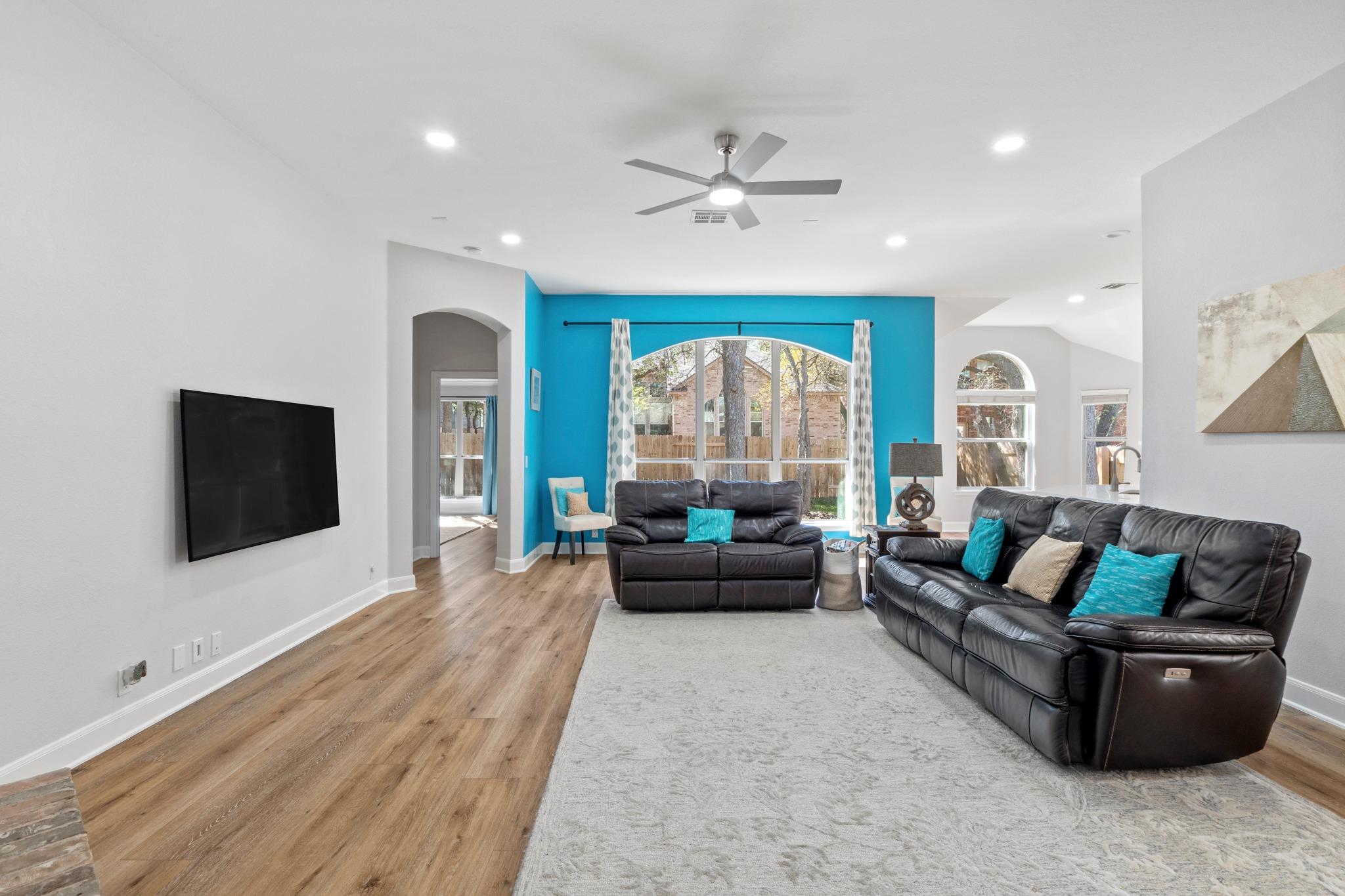 2532 Arbor Dr, Round Rock, TX 78681