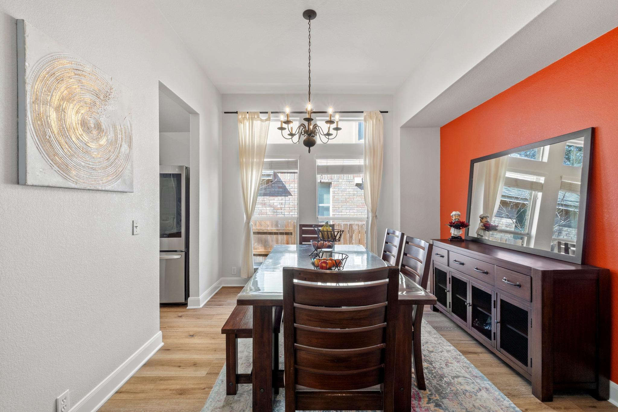 2532 Arbor Dr, Round Rock, TX 78681