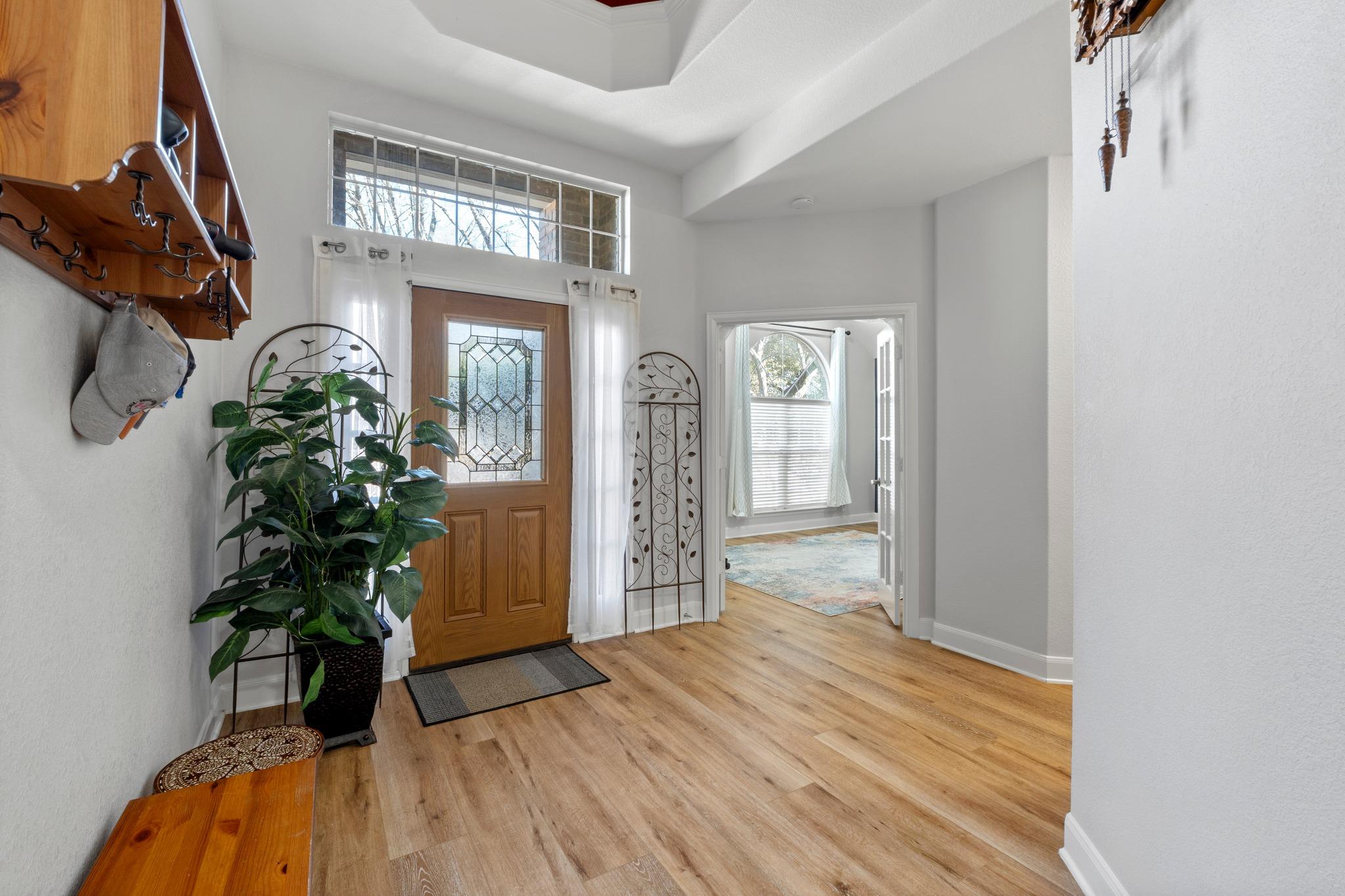 2532 Arbor Dr, Round Rock, TX 78681