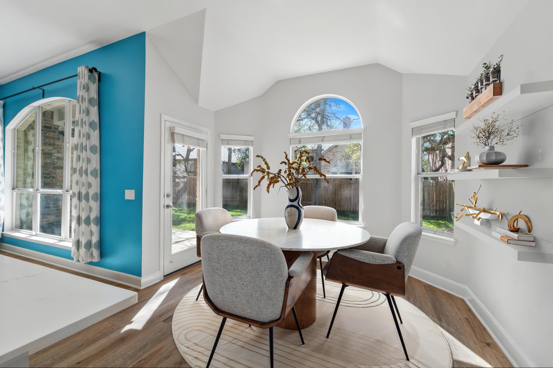 2532 Arbor Dr, Round Rock, TX 78681