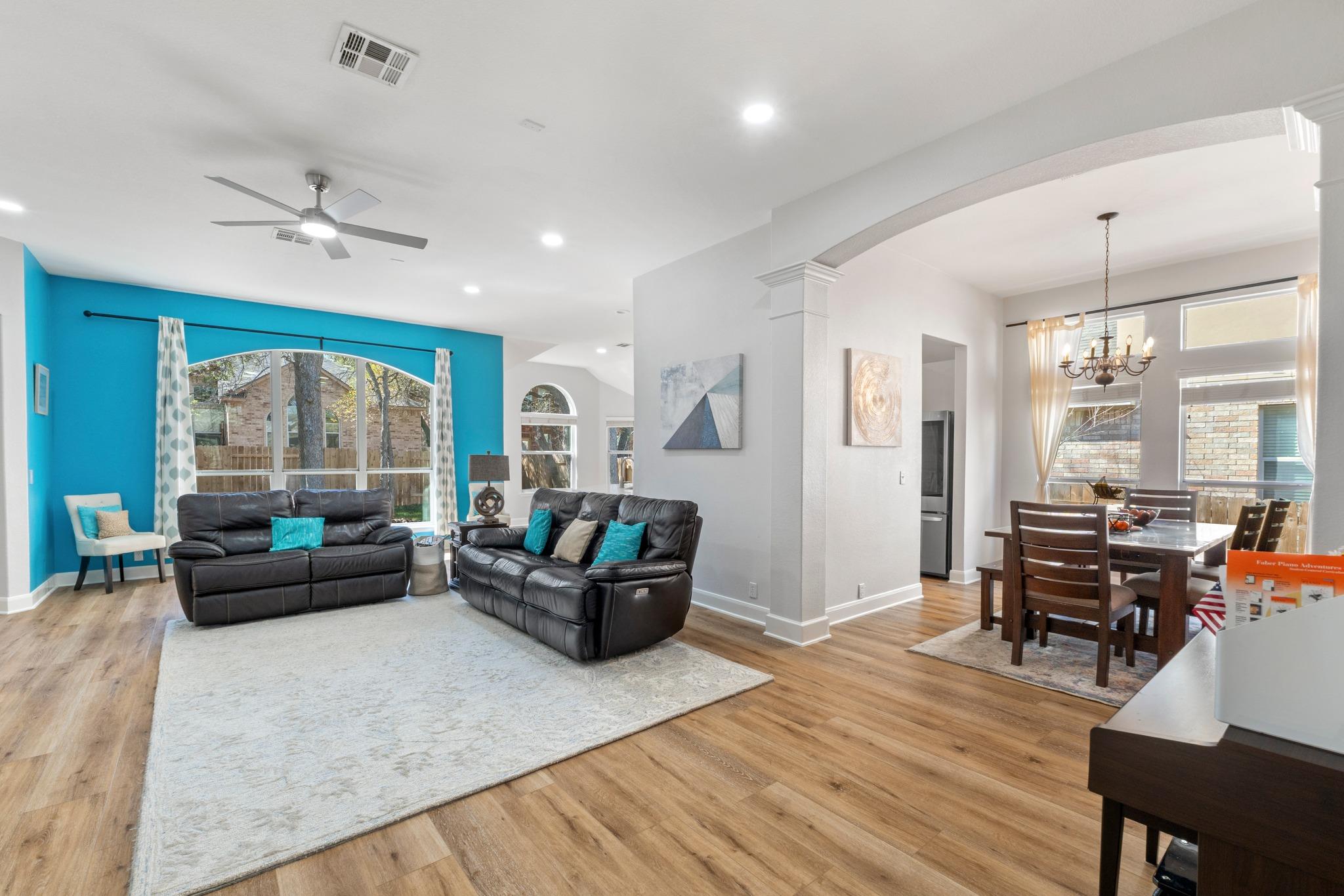 2532 Arbor Dr, Round Rock, TX 78681