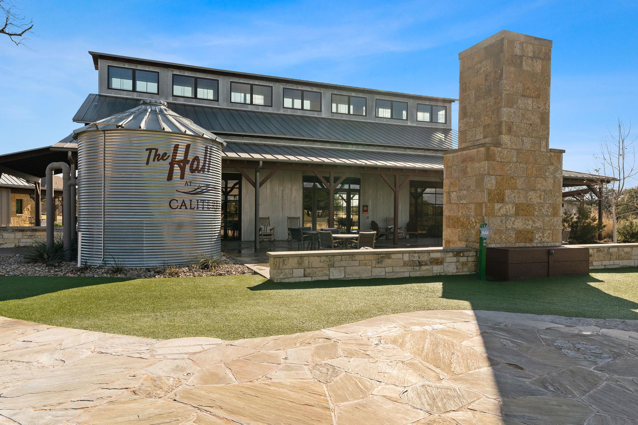 302 Barn Hill Loop, Dripping Springs, TX 78620