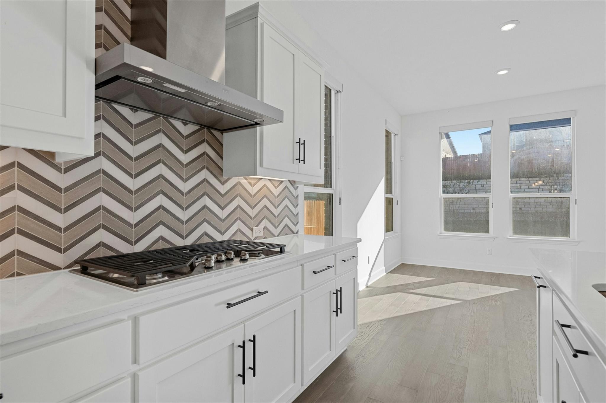 5909 Cimarron Ridge Ln, Austin, TX 78738