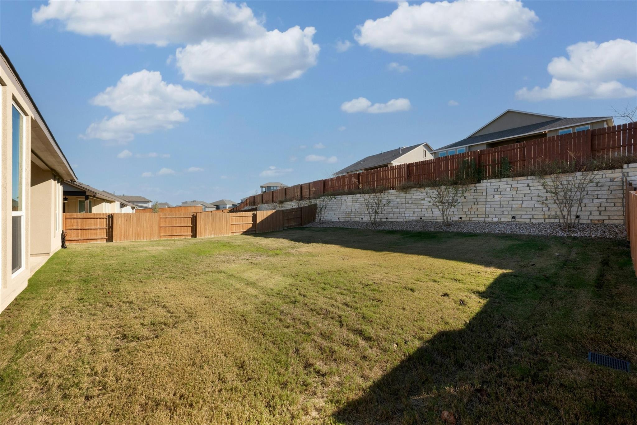 5909 Cimarron Ridge Ln, Austin, TX 78738