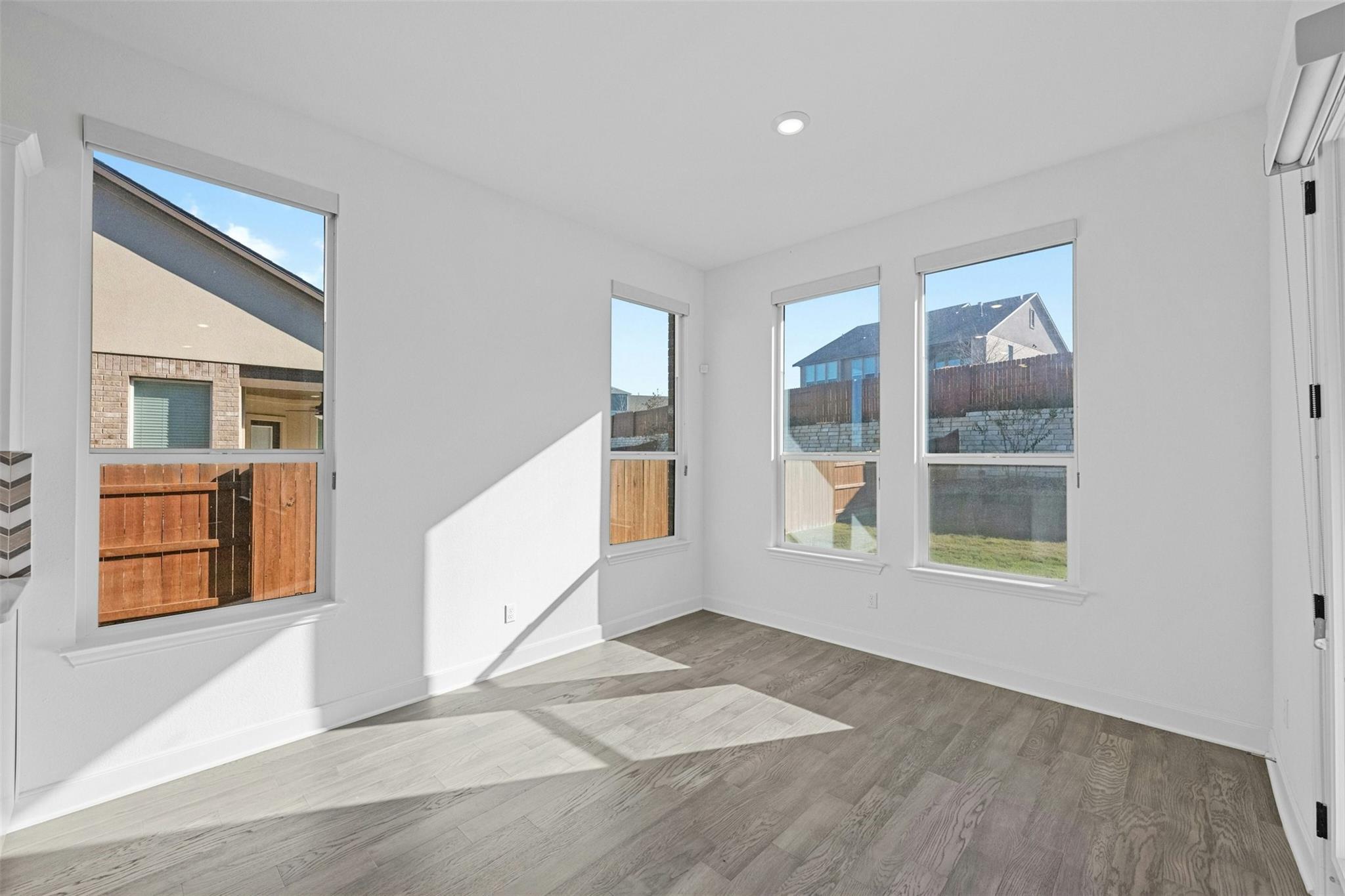 5909 Cimarron Ridge Ln, Austin, TX 78738