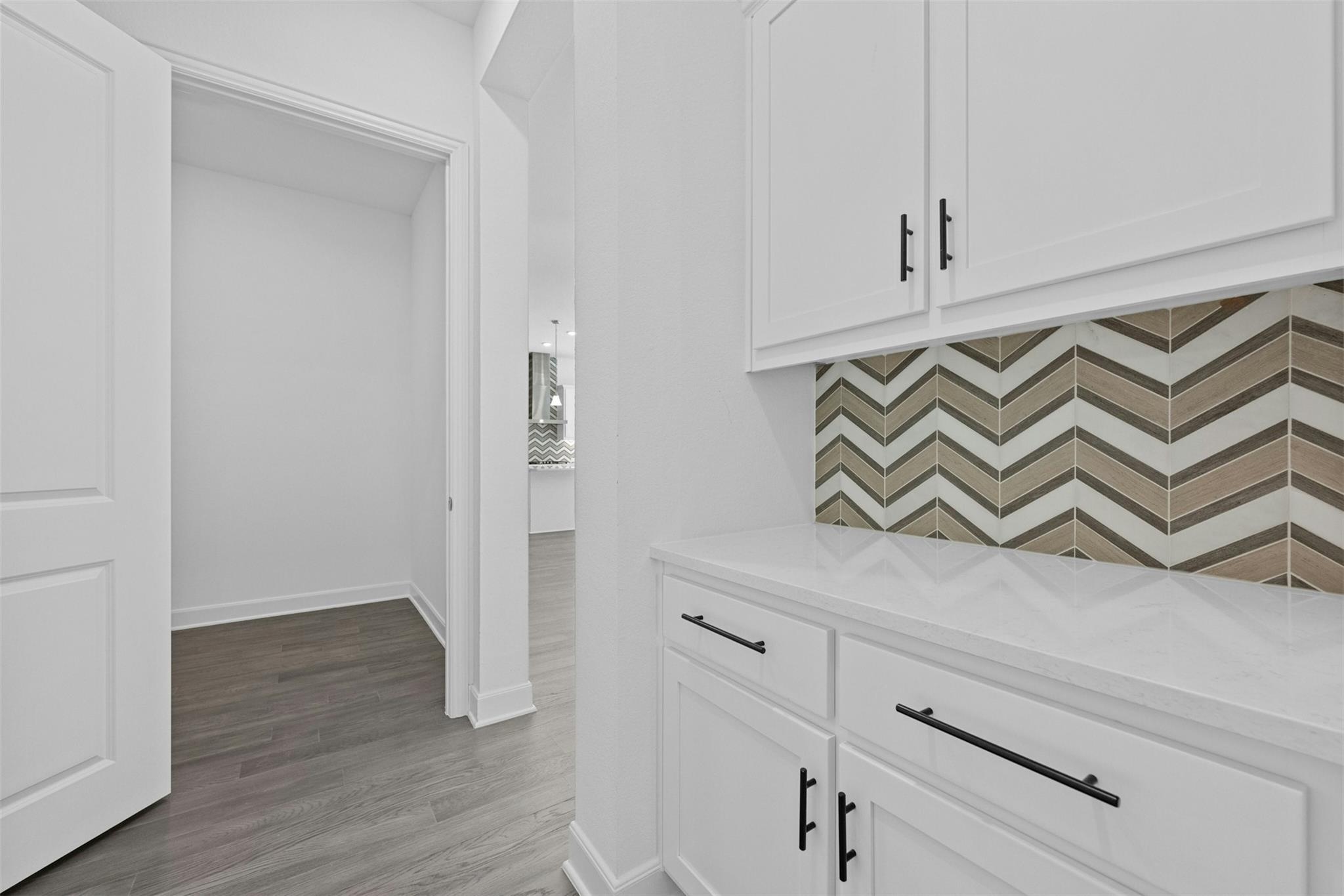 5909 Cimarron Ridge Ln, Austin, TX 78738