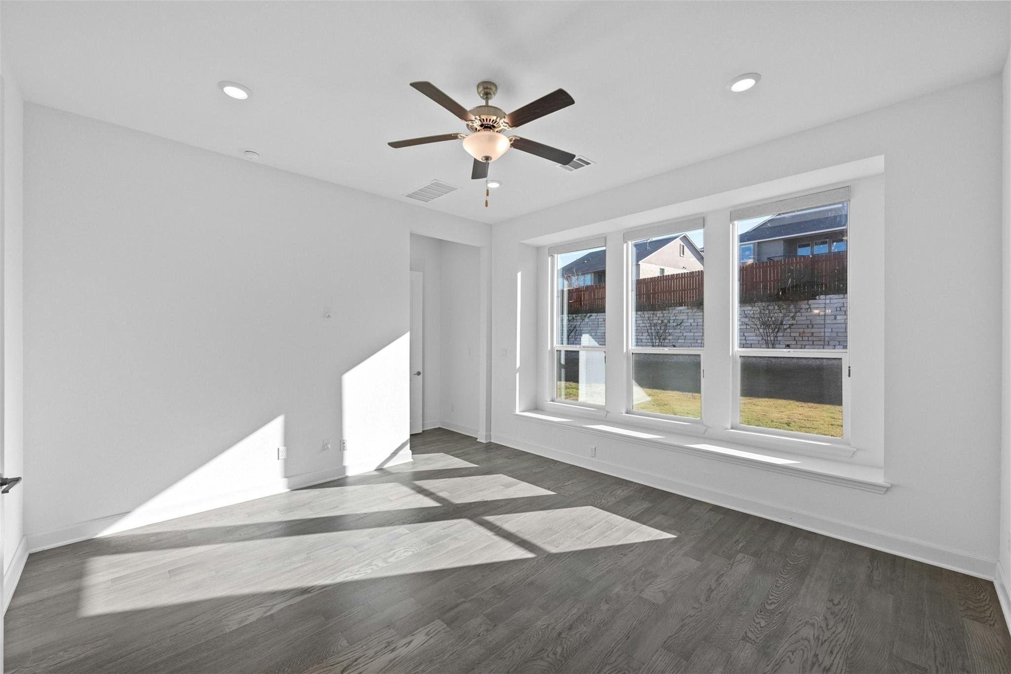 5909 Cimarron Ridge Ln, Austin, TX 78738