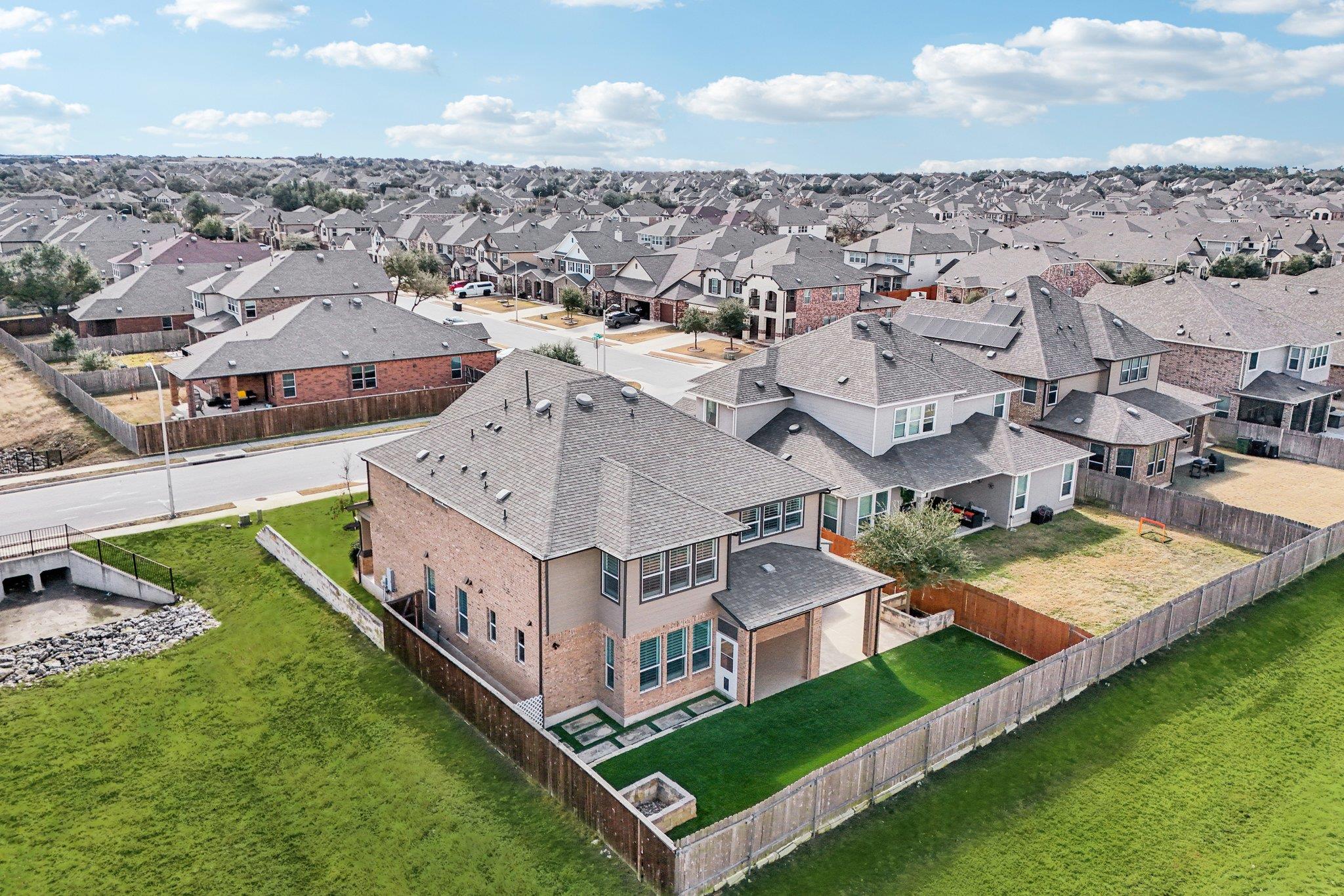 1509 Stinnett Ln, Leander, TX 78641