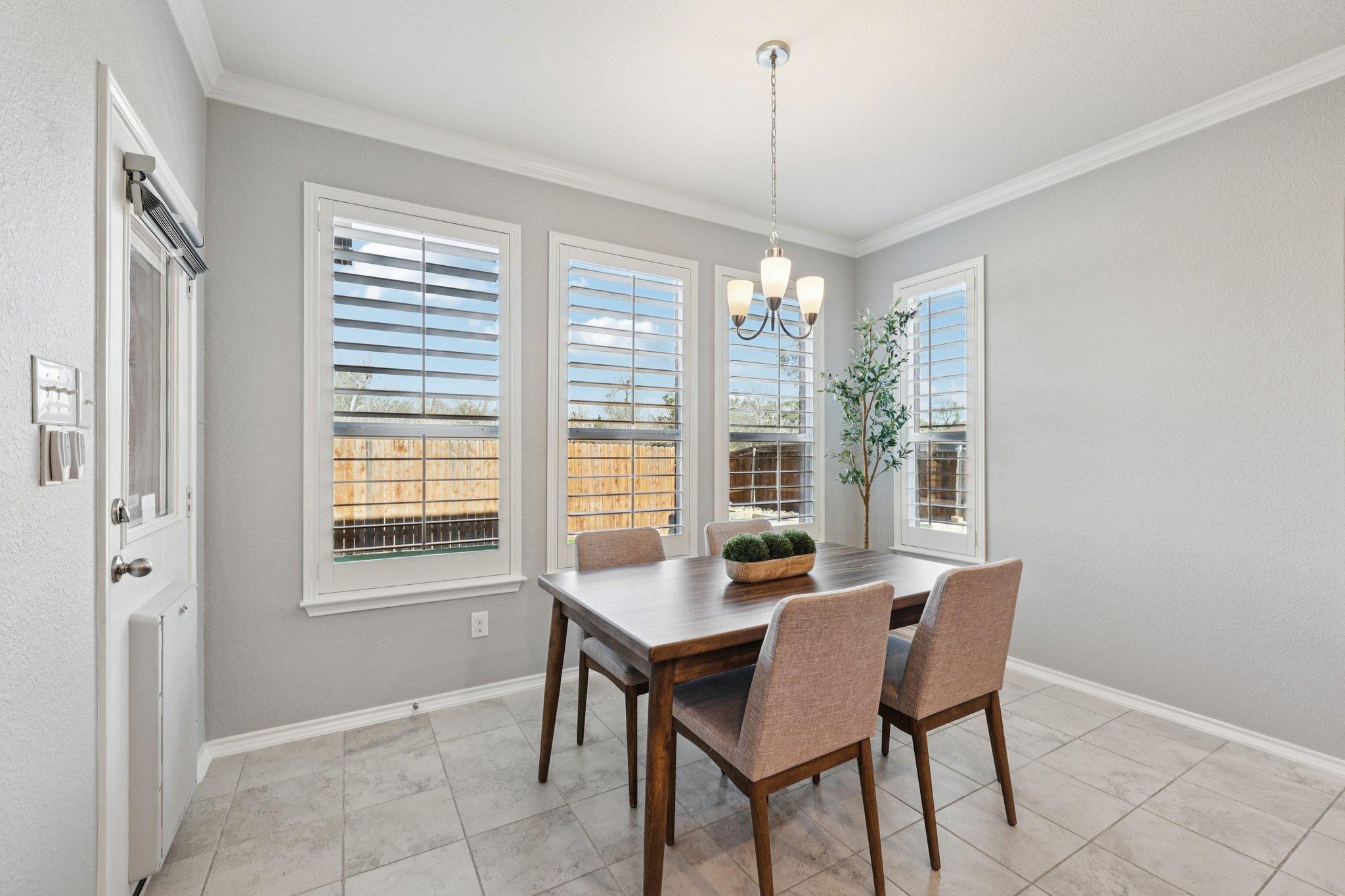 1509 Stinnett Ln, Leander, TX 78641