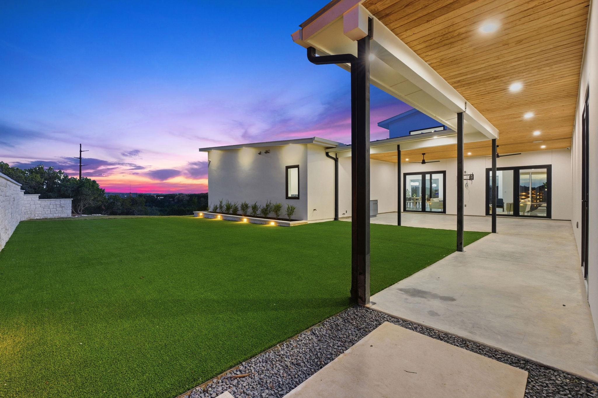 15400 Watumba Rd, Austin, TX 78734